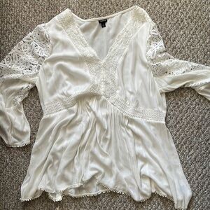 Elegant White Lace Trim Blouse